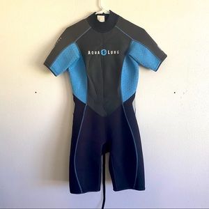 NWOT Aqua Lung wetsuit shorty 2mm women’s size 10